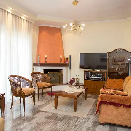 Veta's Spacious Apartment *