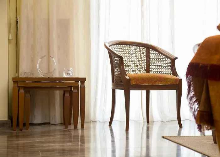 Veta's Spacious Apartamento